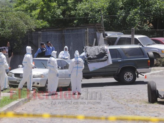 FOTOS: Escena donde asesinaron al exalcalde capitalino Roberto 'Pelón' Acosta