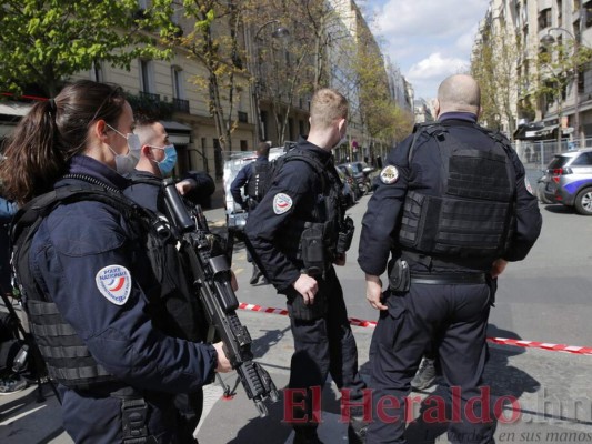 Las imágenes del tiroteo en París frente a un hospital que causó momentos de pánico