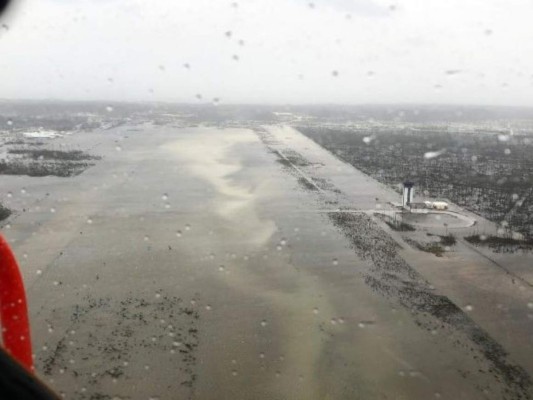 Las primeras fotos aéreas de la devastación de Dorian en Bahamas