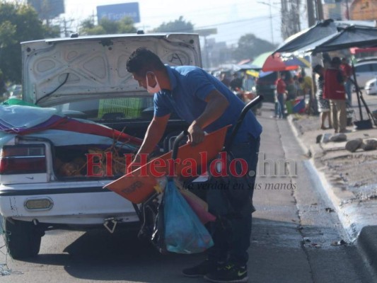 Con niños y mascarillas solo de adorno, así es la reapertura en bulevar del Norte