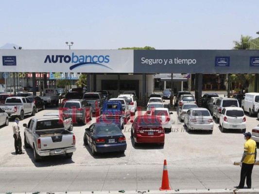 FOTOS: Piscinas y víveres, las compras de capitalinos en Semana Santa