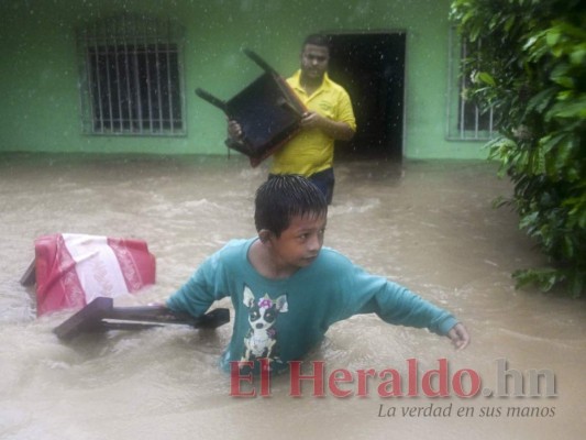 Los rescates más impactantes tras el paso de Eta por Centroamérica