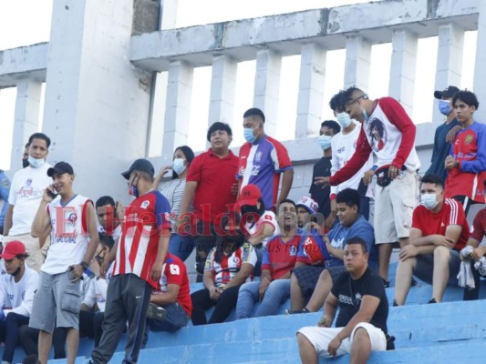 Ambiente en el estadio Morazán durante el encuentro entre Olimpia y Real España (FOTOS)