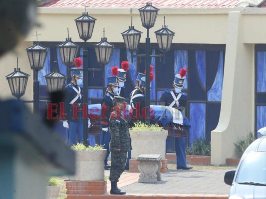 FOTOS: Con ceremonia fúnebre despiden restos del expresidente Rafael Leonardo Callejas