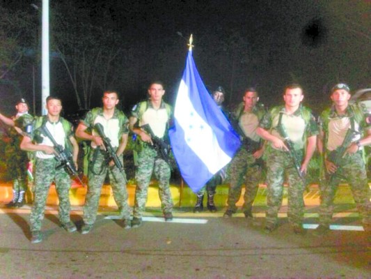 Orgullo catracho en la fuerza comando