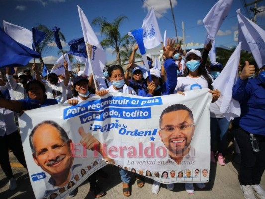 Con una caravana, fotografías y discursos Nasry Asfura cierra su campaña en la capital (FOTOS)