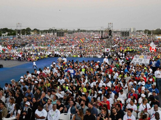 FOTOS: Así fue la multitudinaria vigilia en la Jornada Mundial de la Juventud en Panamá   