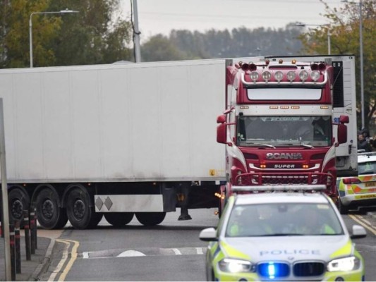 FOTOS: Lo que se sabe sobre los 39 muertos dentro de camión en Inglaterra