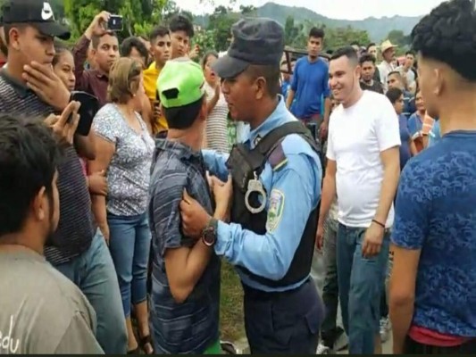 Primeras imágenes del brutal accidente de bus tras asalto en Choloma  