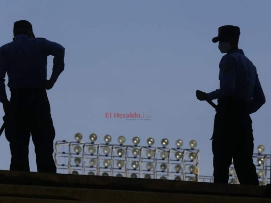 El ambiente en el estadio Olímpico previo al Honduras-Jamaica