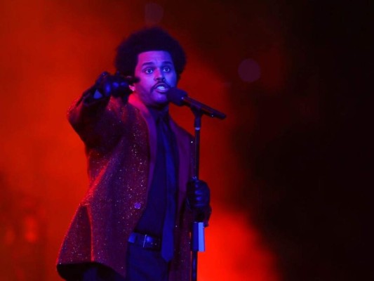 Los mejores momentos del show de The Weeknd en el Super Bowl (Fotos)