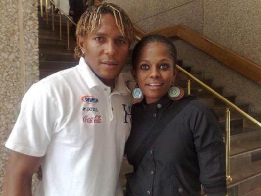 La guapísima hermana de Carlo Costly que enamora a Honduras y México