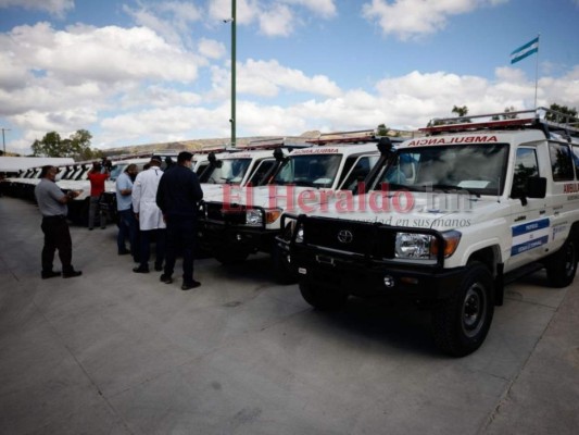 Así lucen las nuevas ambulancias para el traslado de pacientes con covid-19