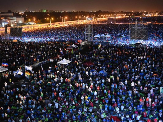 FOTOS: Así fue la multitudinaria vigilia en la Jornada Mundial de la Juventud en Panamá   