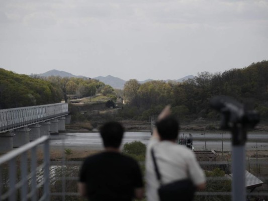 Las imágenes satelitales que revelarían dónde está el misterioso dictador Kim Jong Un