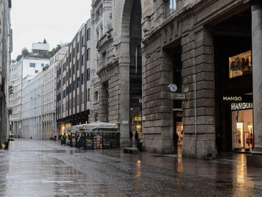 FOTOS: Italia desolada, sin turistas ni estudiantes por coronavirus