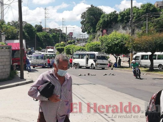 Colapsada la capital durante protesta de transportistas este lunes