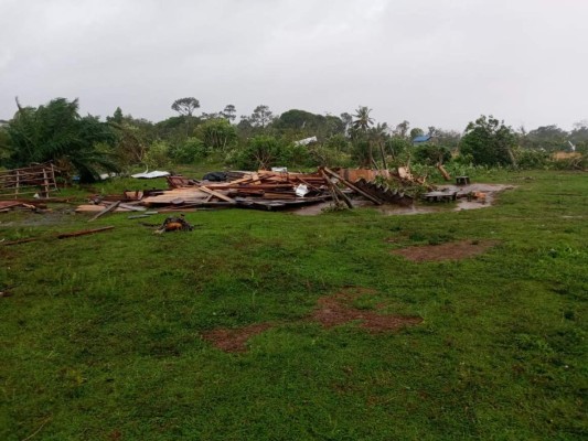 FOTOS: Huracán Iota ya deja severos daños en La Mosquitia