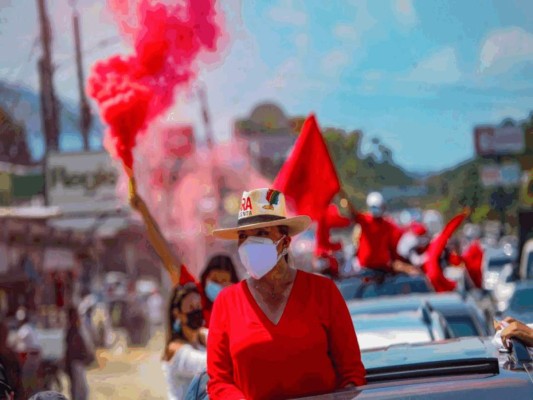 Caravanas, aglomeración y hasta un crimen dejan campañas políticas de este fin de semana (Fotos)