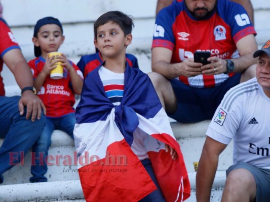 FOTOS: Las mejores imágenes del partido entre Olimpia y Real de Minas