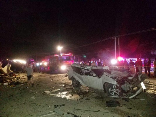 Las imágenes del fatal accidente que dejó al menos 8 muertos en Las Mercedes, Comayagua