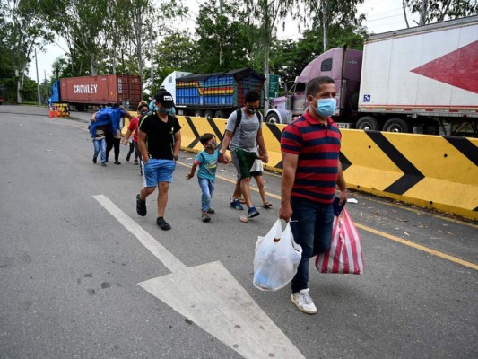 ¿Qué se sabe de la caravana migrante que avanza hacia Estados Unidos? (Fotos)