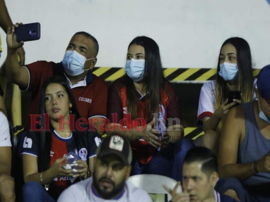 Ambiente en el estadio Morazán durante el encuentro entre Olimpia y Real España (FOTOS)