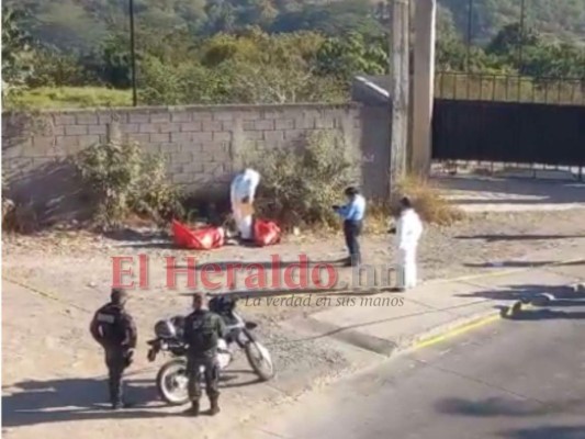 Un rótulo, una faja y dos cadáveres: el dantesco hallazgo en la salida al norte de la capital