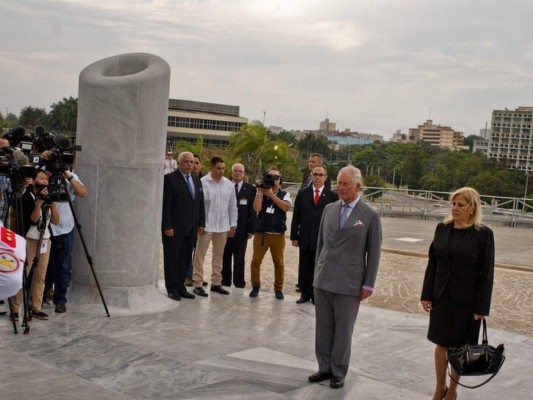 FOTOS: La pomposa visita del príncipe Carlos y su esposa Camila a La Habana, Cuba