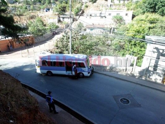 Dramáticas fotos del tiroteo que dejó dos muertos en bus rapidito