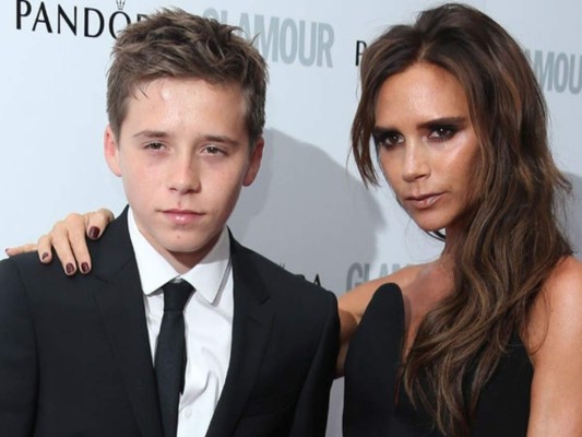 FOTOS: Así luce a sus 20 años Brooklyn, el hijo mayor de David y Victoria Beckham