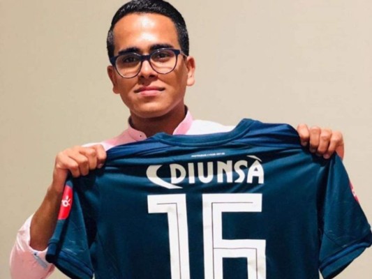 FOTOS: Así es Josué Colindres, el influencer apasionado por Motagua