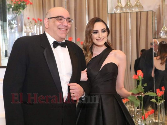 FOTOS: Elegancia y estilo en la Prom 2019 de la Americana