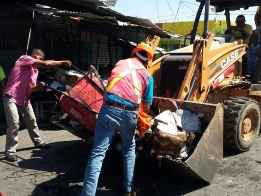 Así fueron los destrozos que dejó incendio en mercado de Choluteca