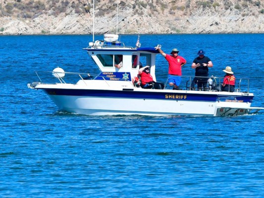 Con buzos, helicópteros, lanchas y perros buscan a la actriz Naya Rivera