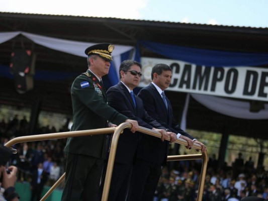 Así fue la ceremonia de ascensos de oficiales de las Fuerzas Armadas