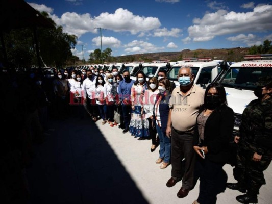 Así lucen las nuevas ambulancias para el traslado de pacientes con covid-19