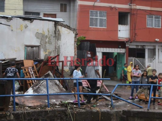 Impactantes fotos de los daños provocados en el Barrio Los Jucos de la capital de Honduras