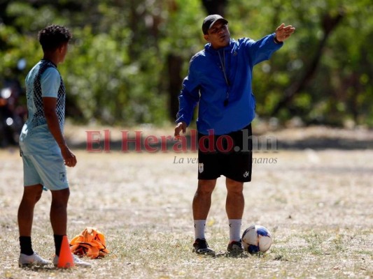 Marvin Chávez, de ser mundialista en 2014 a jugar en Liga de Ascenso con el Cedrito FC