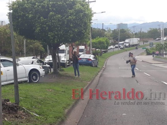 FOTOS: La masiva movilización de médicos y maestros en la capital de Honduras