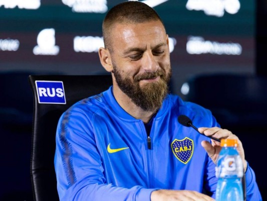 FOTOS: Así fue la presentación de Daniele De Rossi en el Boca Juniors de Argentina