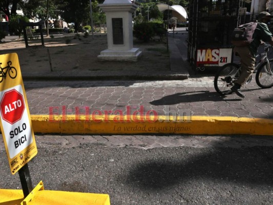 FOTOS: Restricciones por la pandemia dejan silencio y quietud en Tegucigalpa