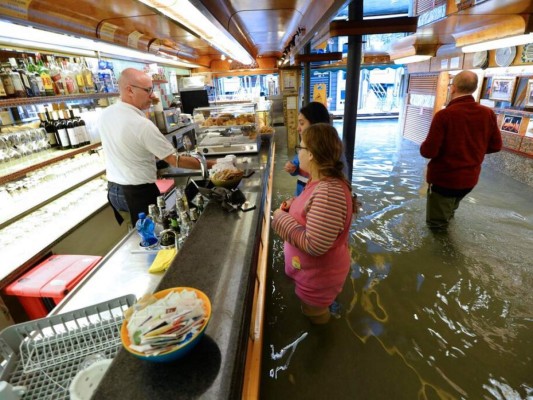 FOTOS: Así es el día a día en Venecia luego de históricas inundaciones