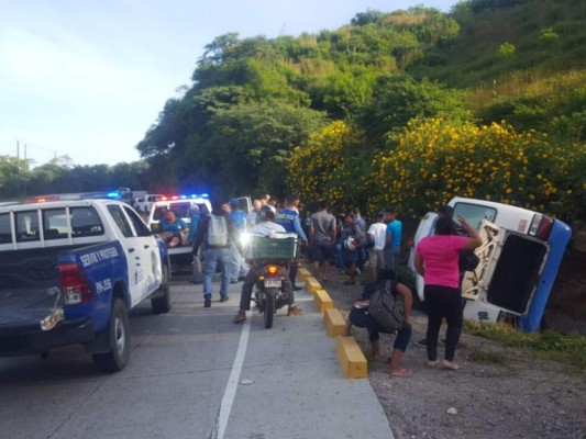 FOTOS: Los últimos cinco accidentes que han bañado de sangre la carretera al sur de Honduras