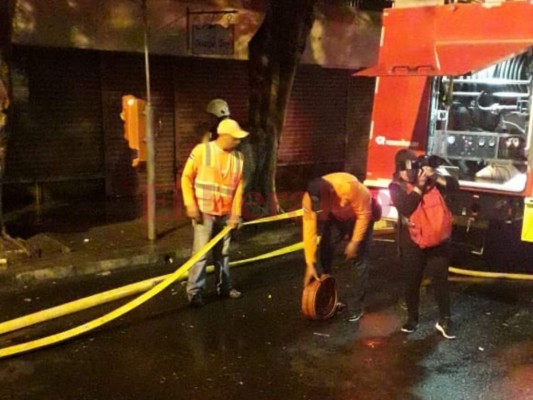 Las imágenes del voraz incendio en el casco histórico de la capital de Honduras