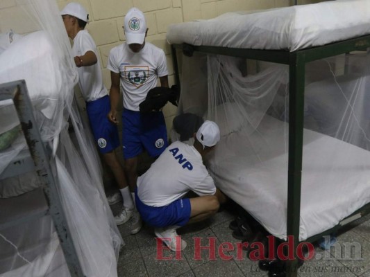 FOTOS: Así es un día en la formación de los agentes penitenciarios