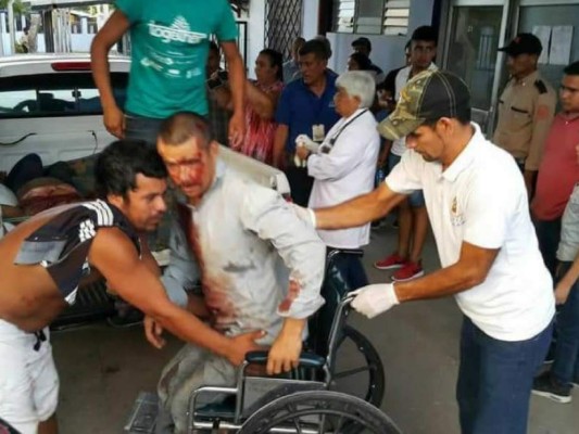 Fuertes imágenes del accidente de mototaxi donde murieron tres personas y nueve resultaron heridas