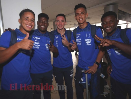 Besos, abrazos y despedidas: La salida de la Selección de Honduras Sub-20 a Europa