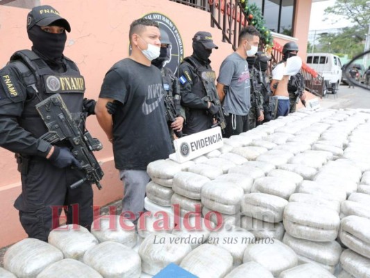 El decomiso de droga a la pandilla 18 en colonia El Pedregal, valorada en millón y medio (FOTOS)