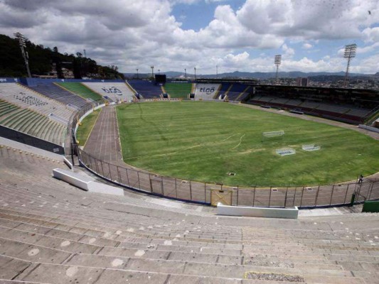 El Estadio Nacional no cumple con las normas FIFA...